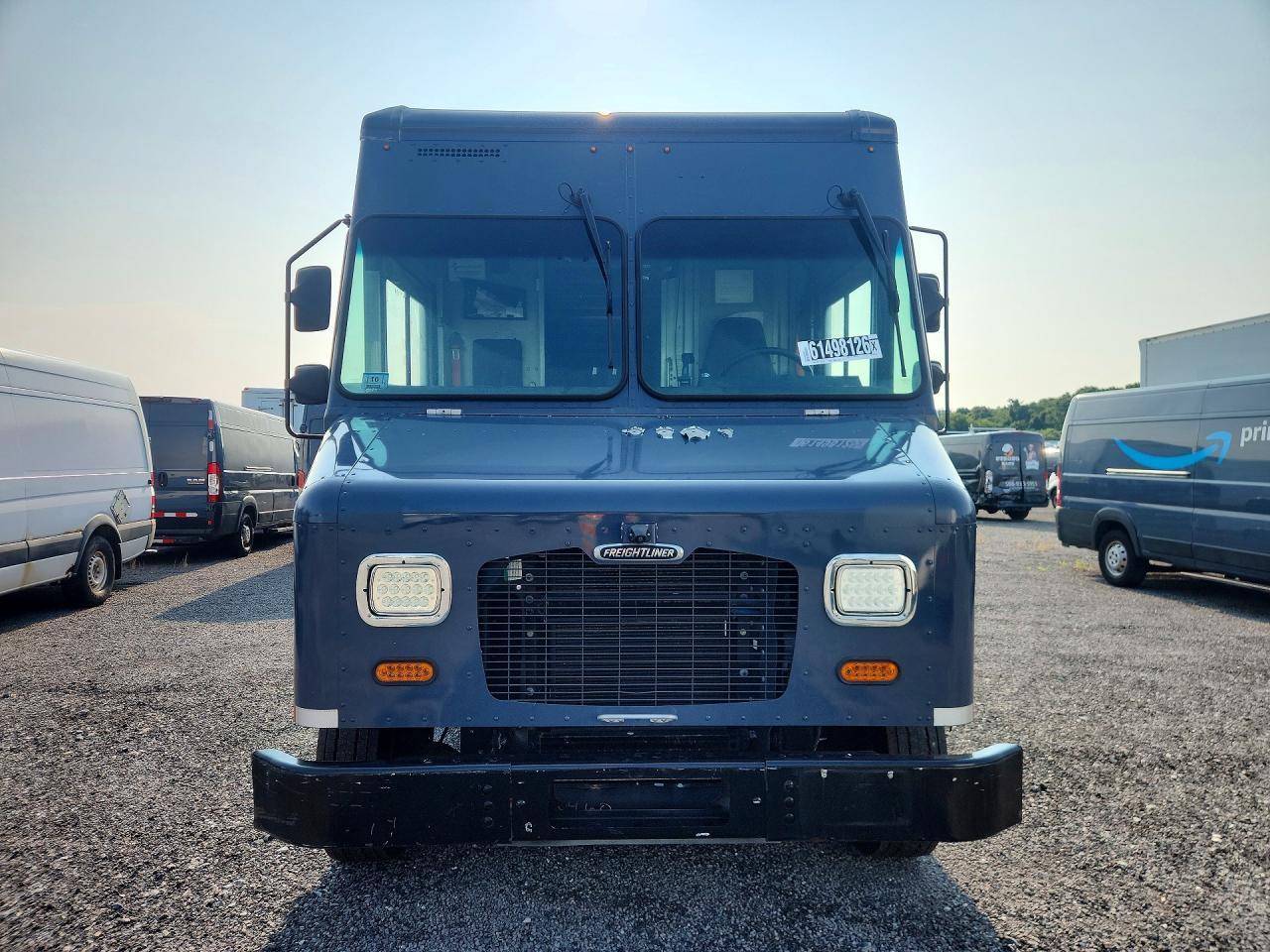 2020 Freightliner MT45 Chassis Delivery Truck