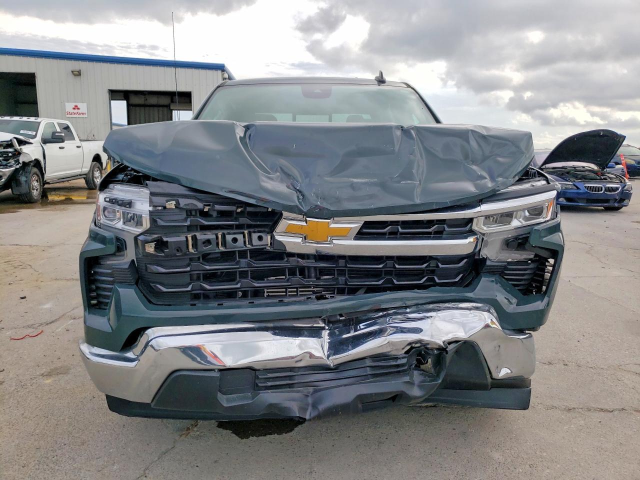 2025 Chevrolet Silverado C1500 LT