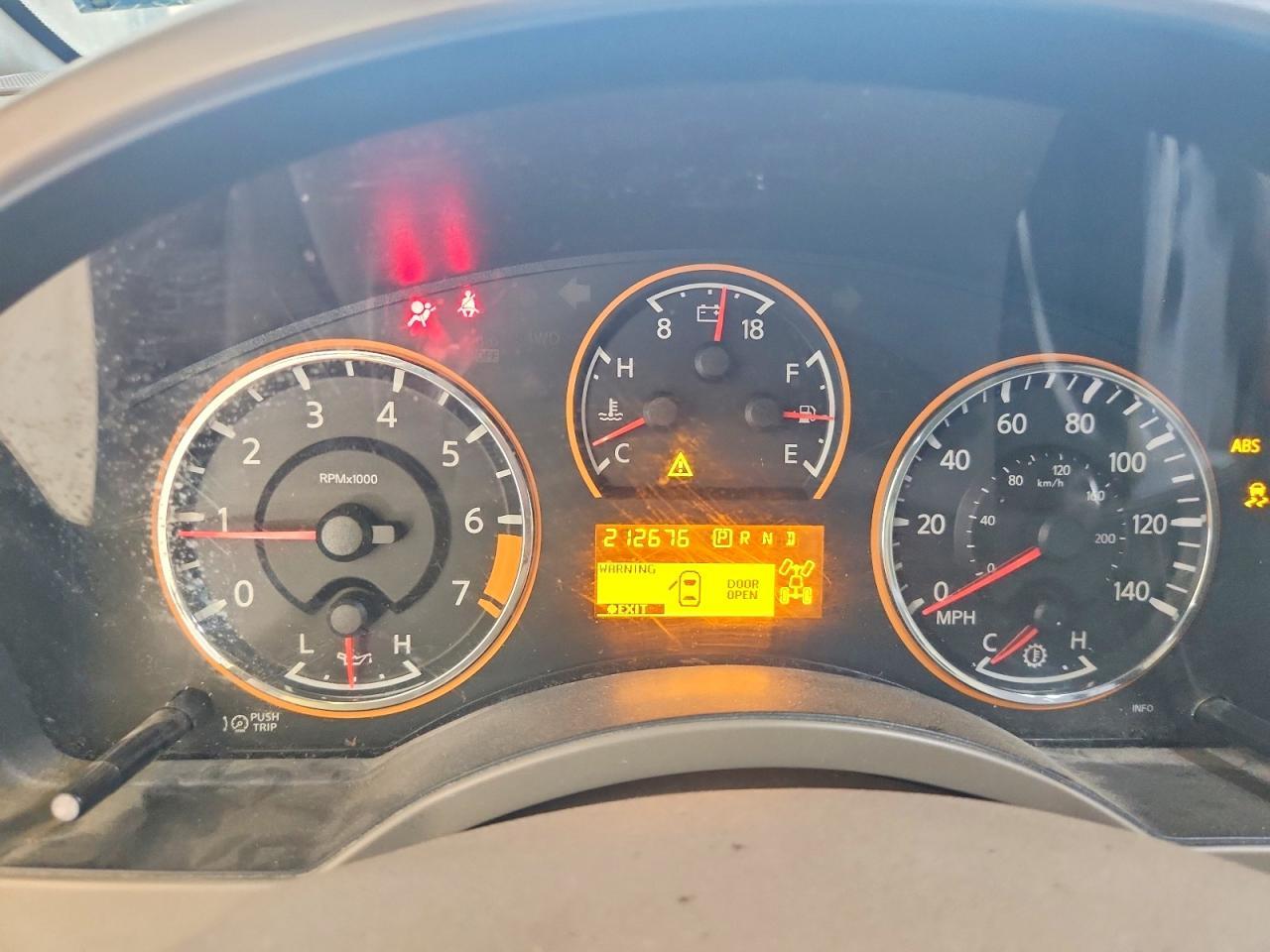 2014 Nissan Titan SL