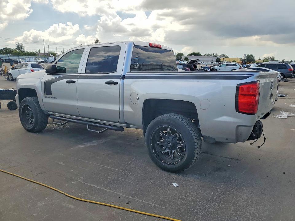 2018 Chevrolet Silverado C1500 Custom