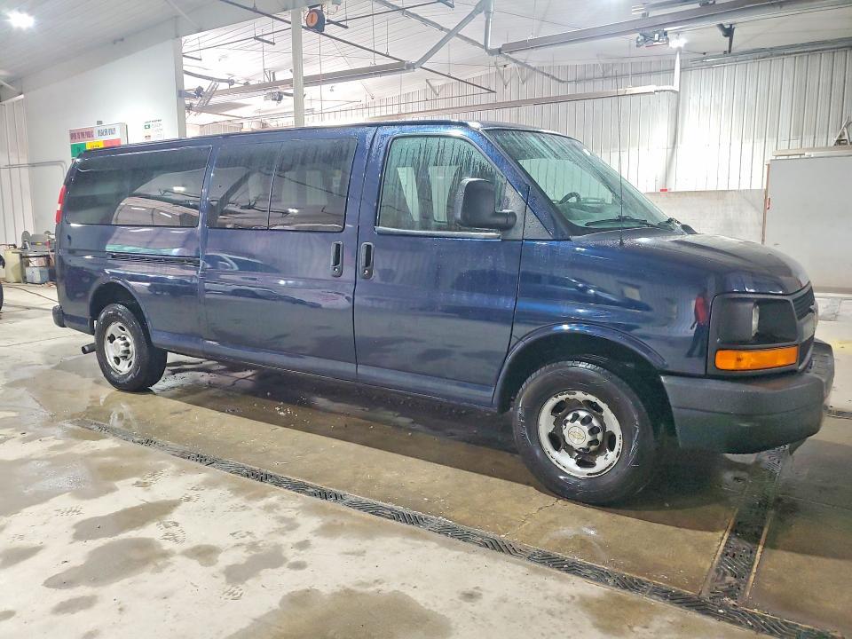 2011 Chevrolet Express G3500 LS