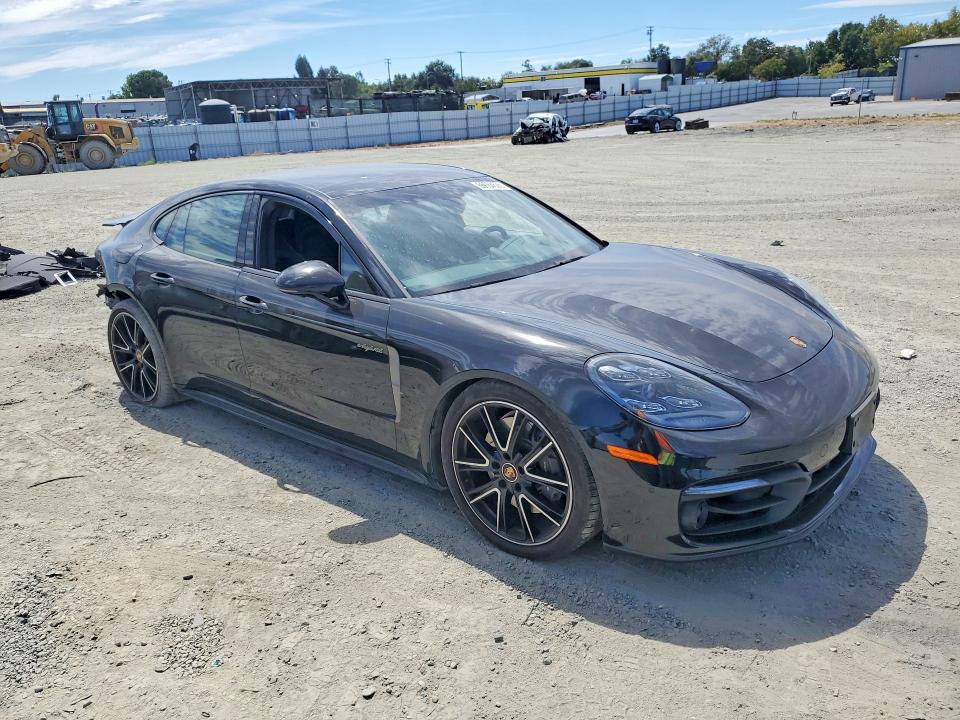 2022 Porsche Panamera 4 E-hybrid