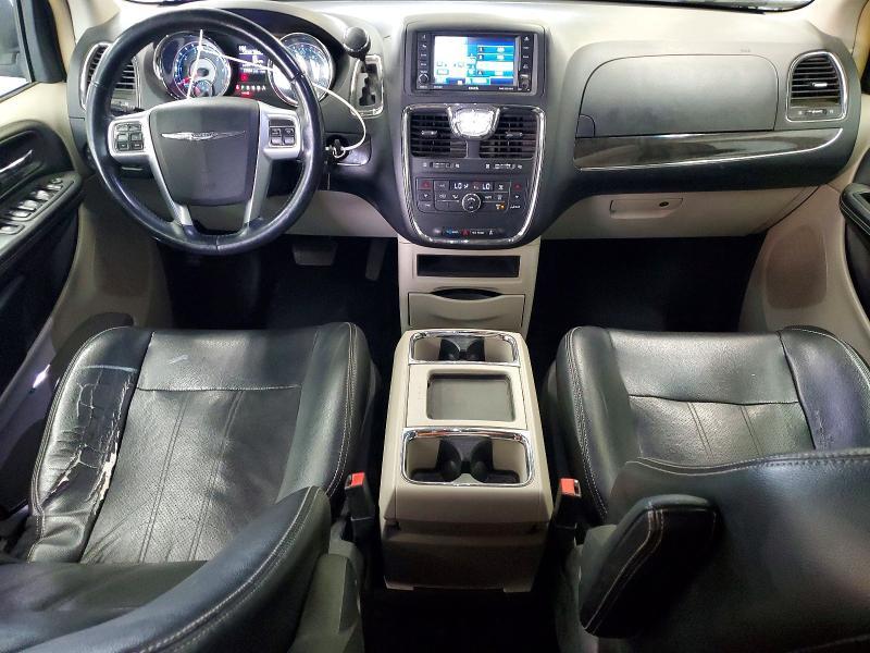2012 Chrysler Town & Country Touring