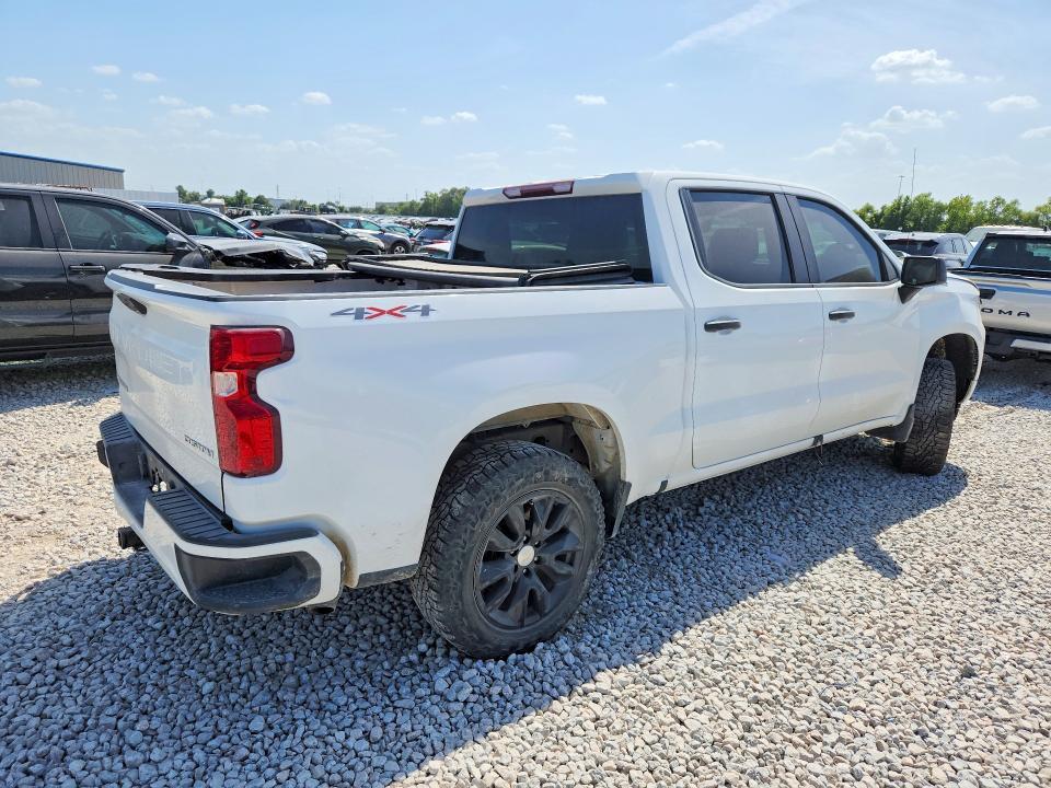 2022 Chevrolet Silverado K1500 Custom