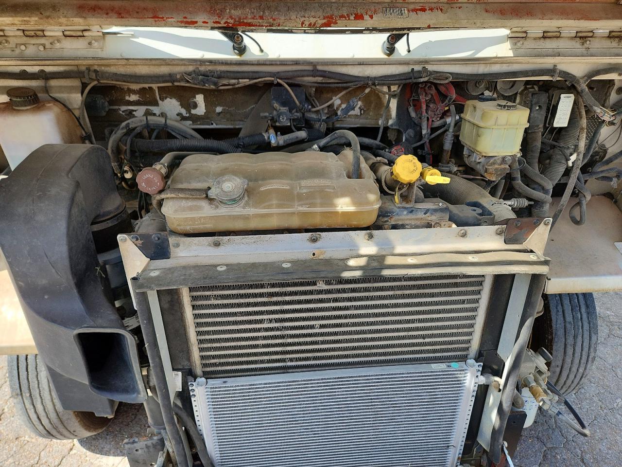 2009 Freightliner Chassis M Line WALK-IN Van