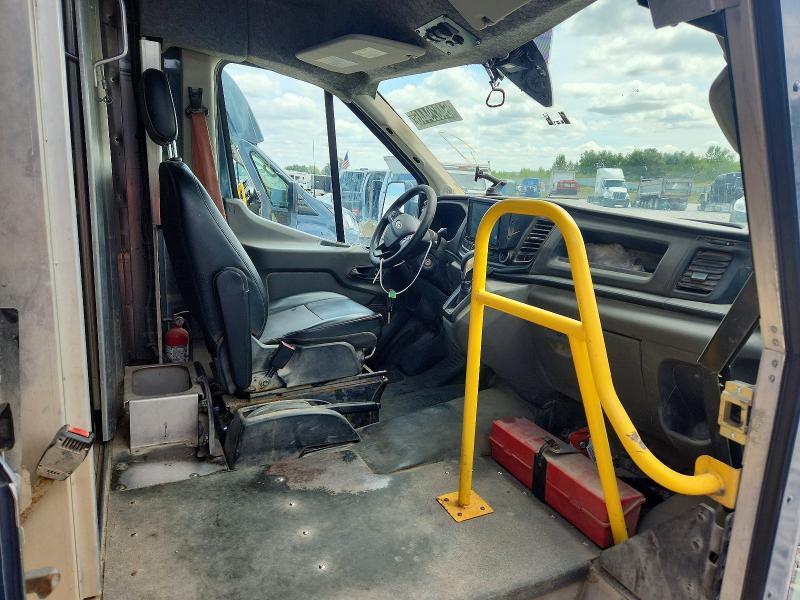 2021 Ford Transit Delivery Truck
