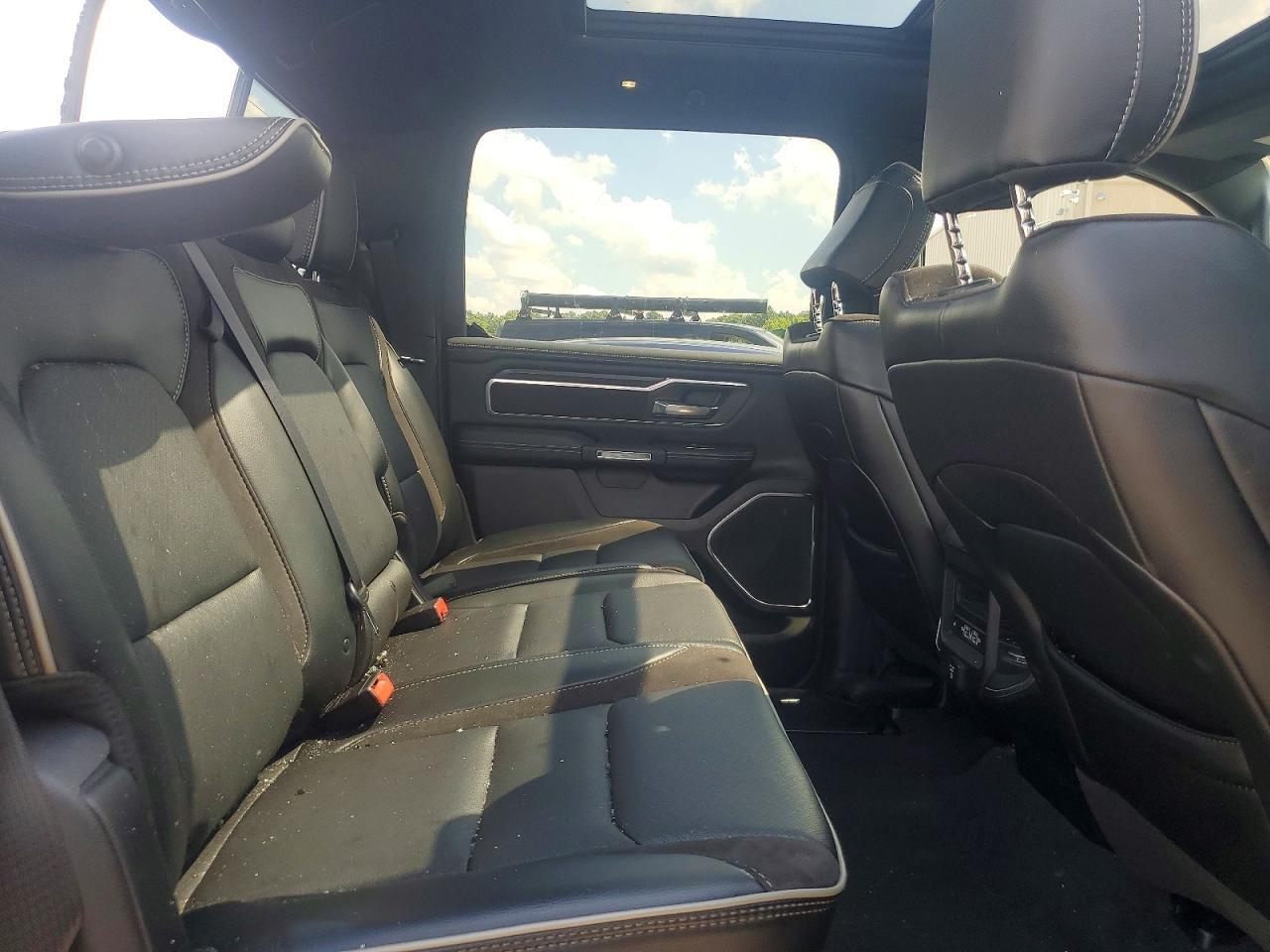 2024 Dodge 1500 Laramie