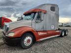 2001 Freightliner Columbia 120 Semi Truck