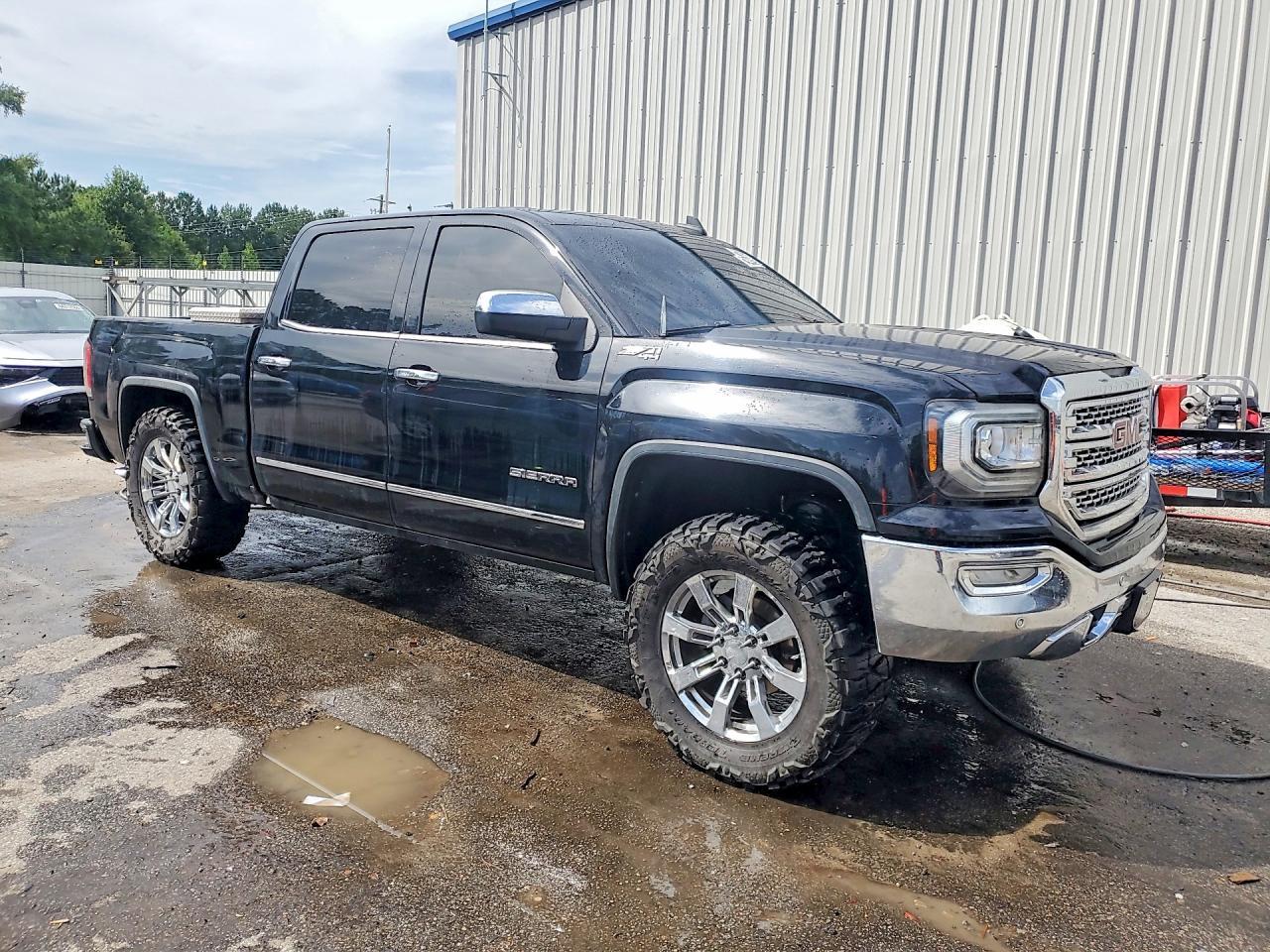 2017 GMC Sierra K1500 SLT