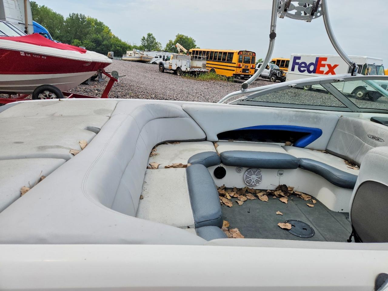 2004 Mastercraft Boat