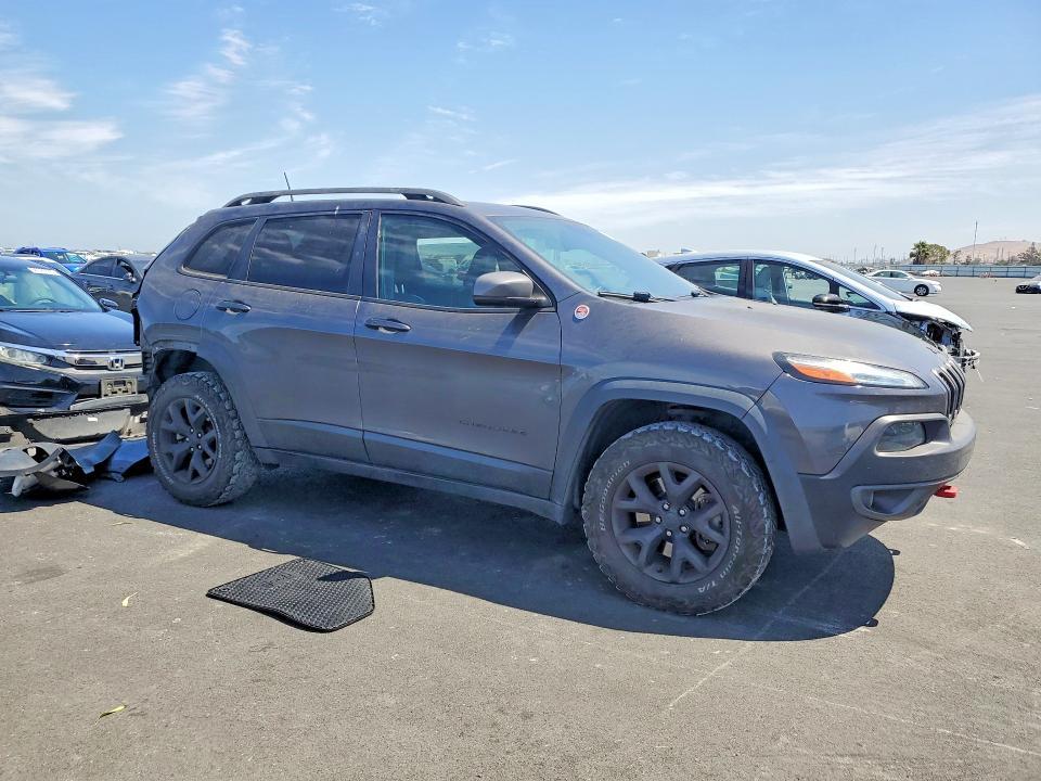 2018 Jeep Cherokee Trailhawk