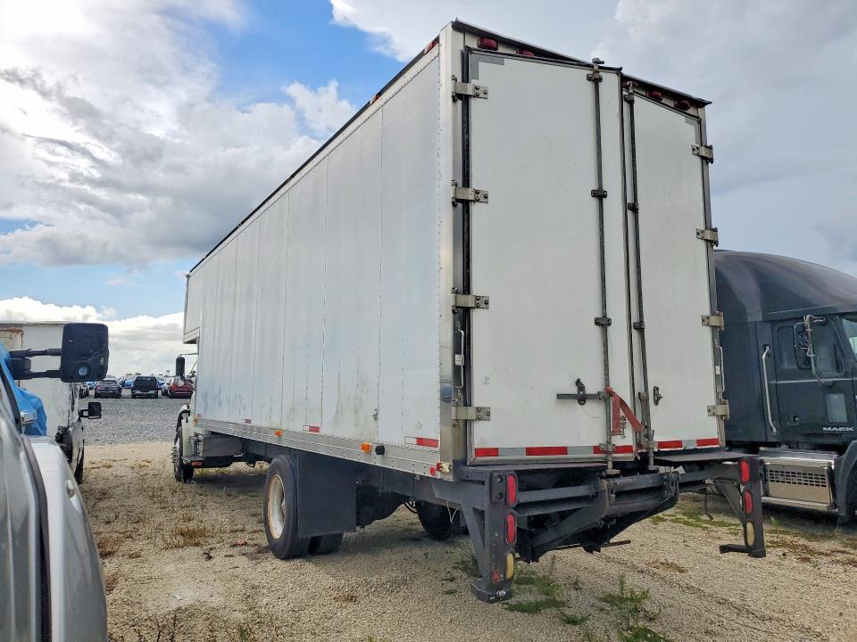 1998 Frht - Freightliner 1998 Freightliner FL70 BOX Truck