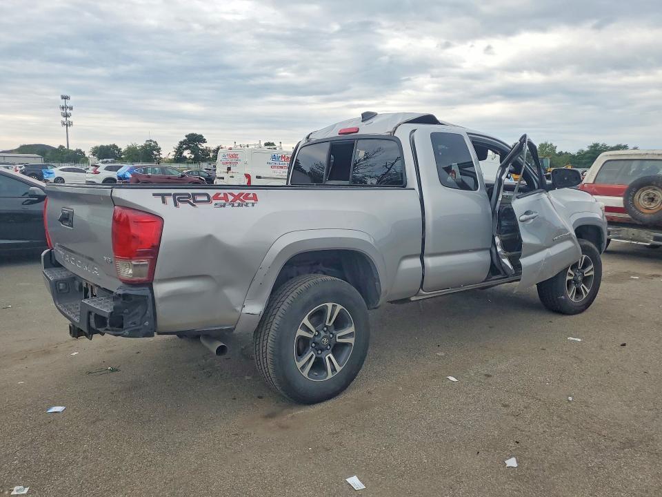 2016 Toyota Tacoma TRD Sport