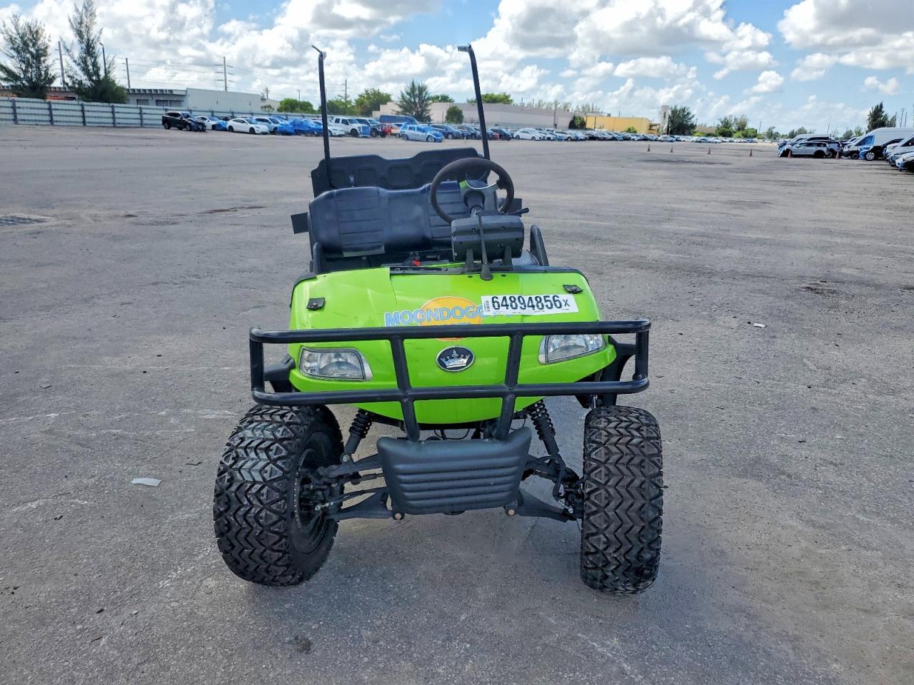 2023 Evolution Golf Cart