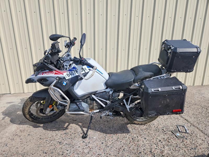2022 BMW R 1250 GS Adventure