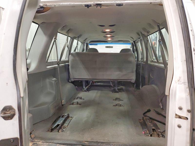 2006 Ford Econoline E350 Super Duty Wagon