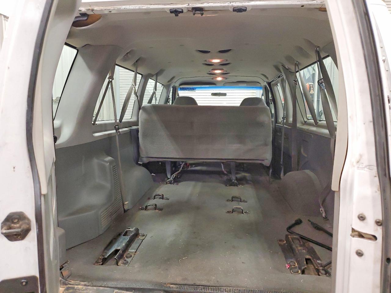 2006 Ford Econoline E350 Super Duty Wagon