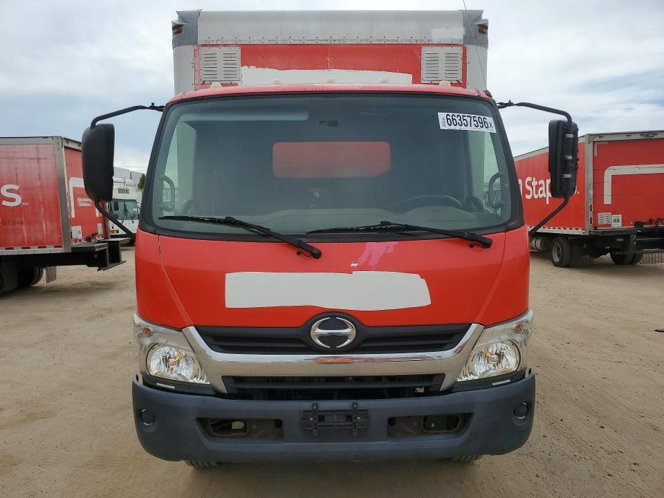 2018 Hino 195