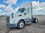 2016 Peterbilt 579 Semi Truck