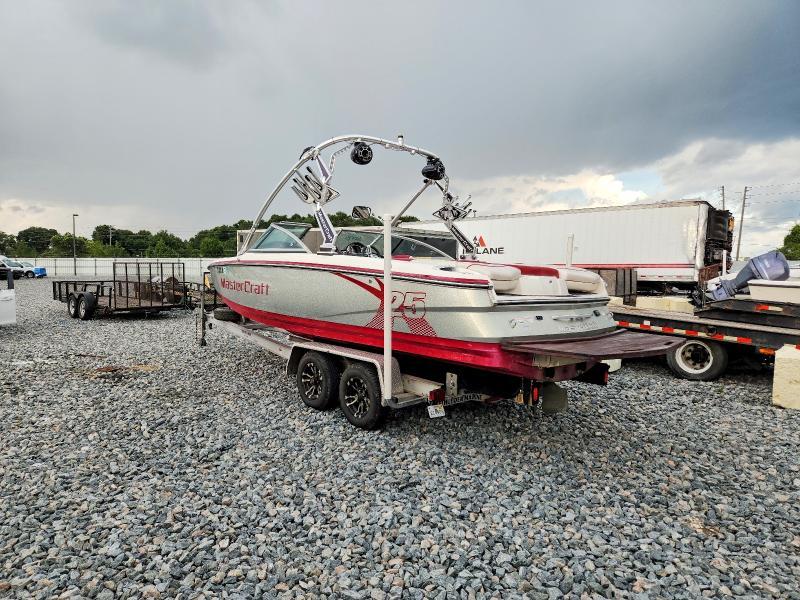 2011 Seamaster/united Marine C 2011 Mastercraft Boat X 25-Boat