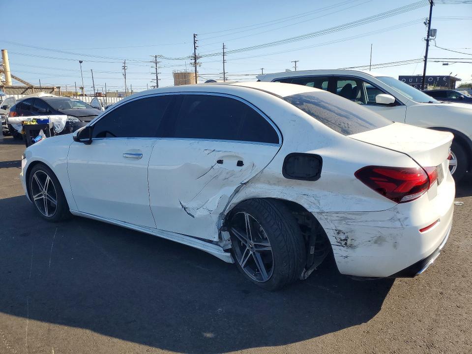 2019 Mercedes-Benz A 220