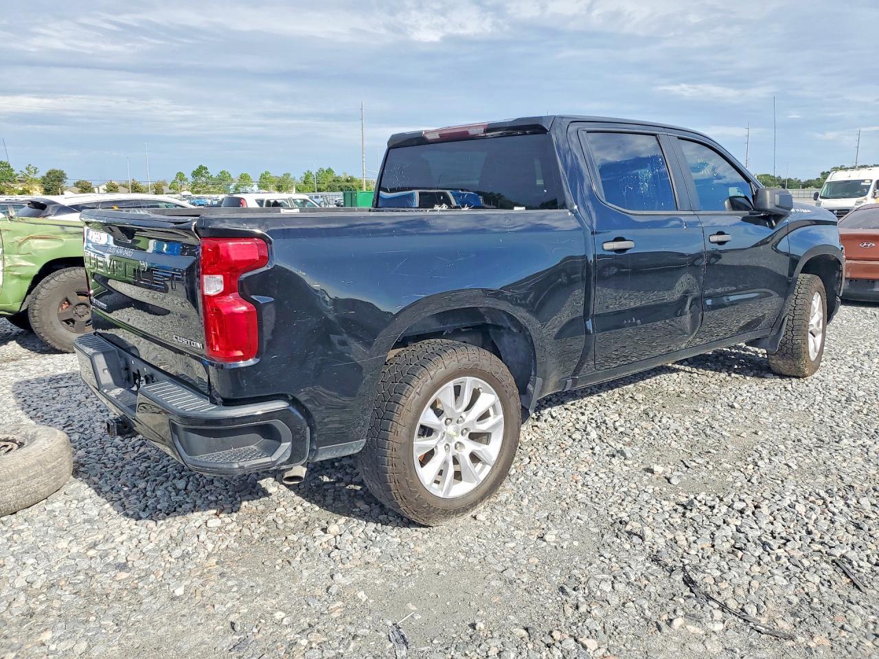 2021 Chevrolet Silverado C1500 Custom