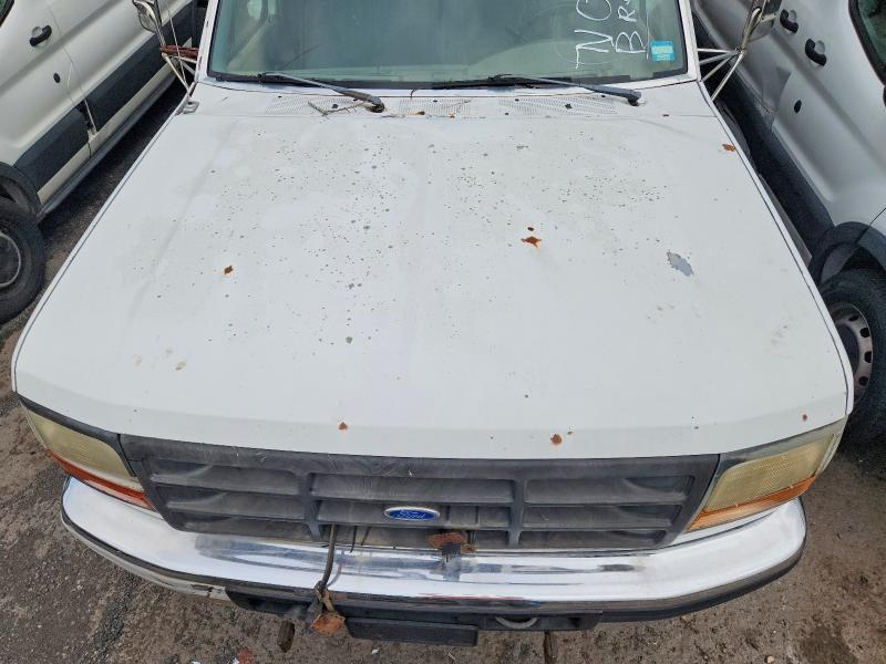 1997 Ford F350 Super Duty Dump Truck