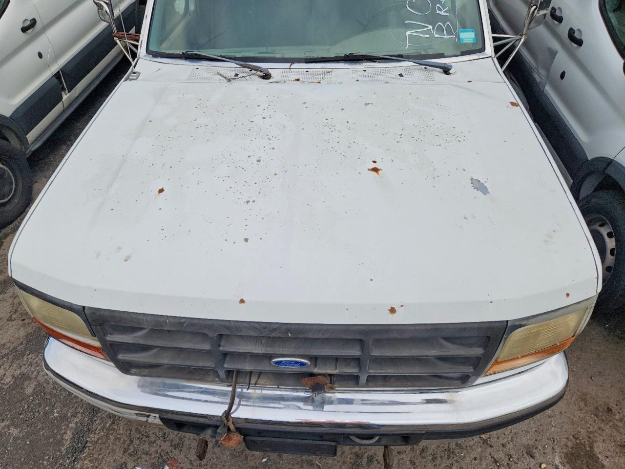 1997 Ford F350 Super Duty Dump Truck