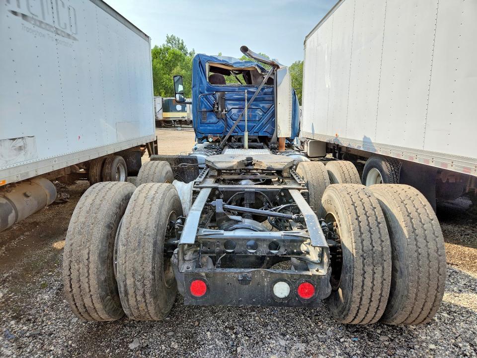 2019 International LT625