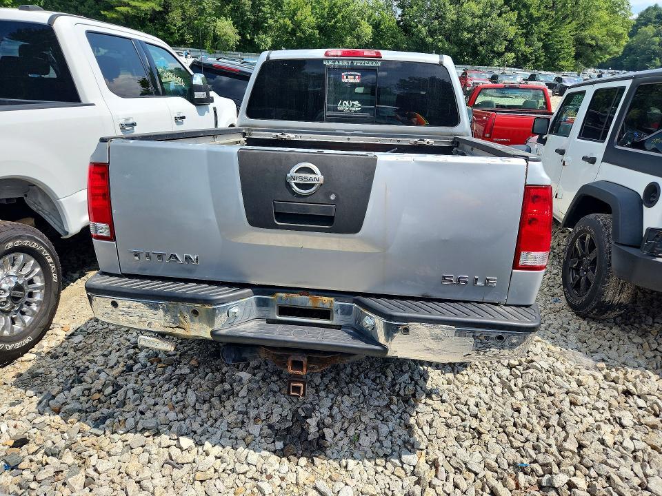 2004 Nissan Titan XE