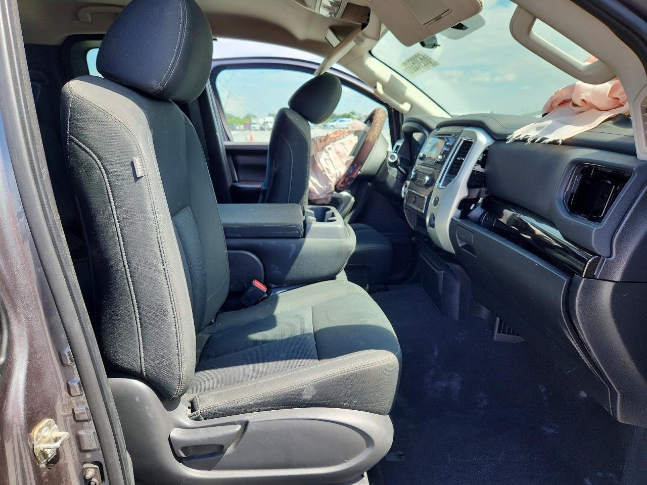 2018 Nissan Titan S
