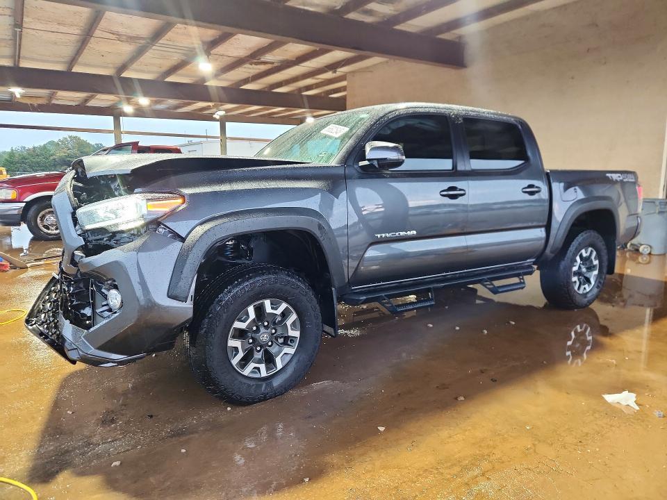 2023 Toyota Tacoma TRD OFF-Road