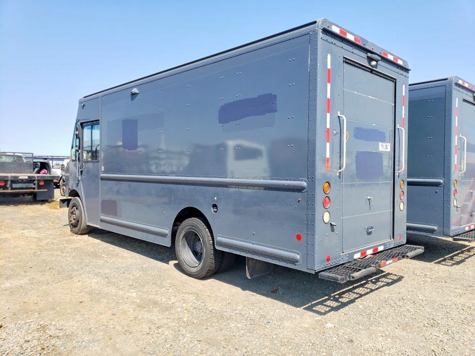 2020 Freightliner MT45G Chassis Delivery Truck