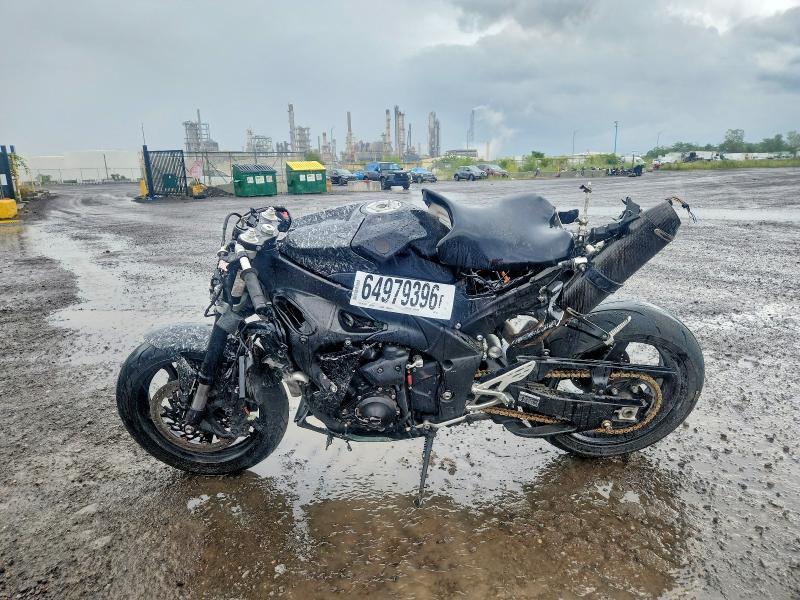 2011 Yamaha YZFR1
