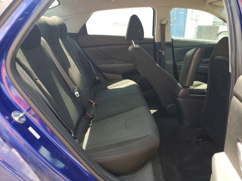 2022 Hyundai Elantra se