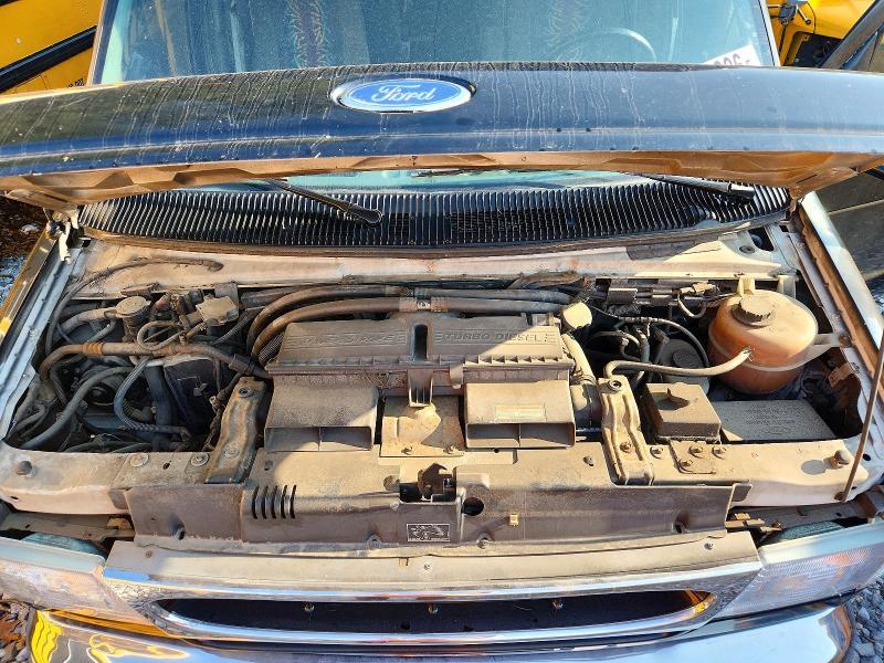 1998 Ford Econoline E450 Super Duty Cutaway Van RV