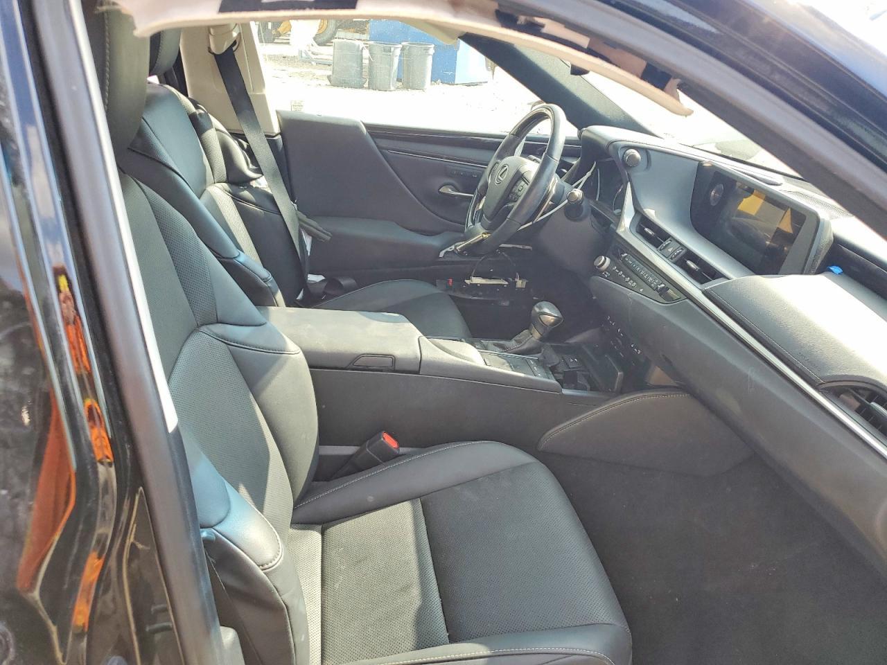 2021 Lexus Es 250 Base