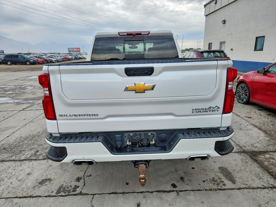 2021 Chevrolet Silverado K1500 High Country