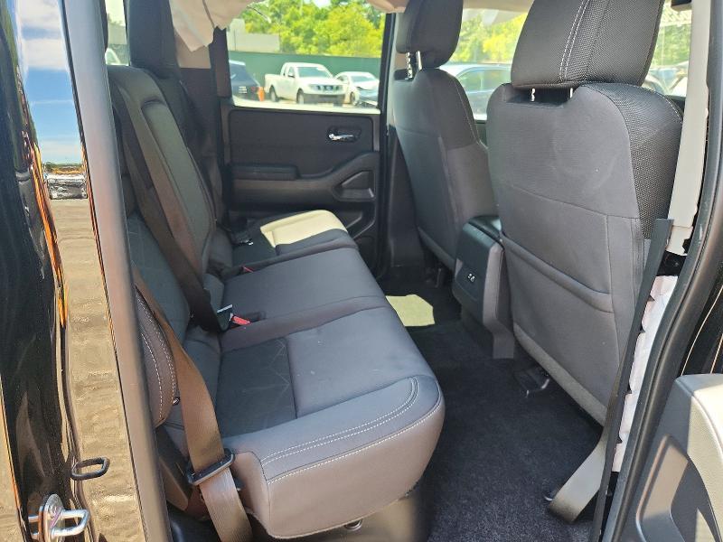 2026 Nissan Frontier s