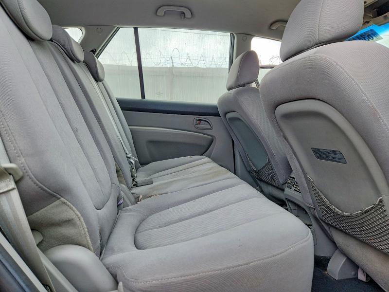 2008 KIA Rondo lx