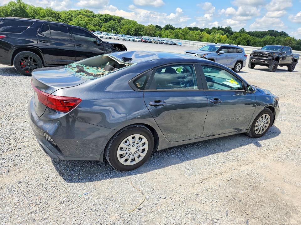 2023 KIA Forte lx