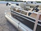 2020 Starcraft LX 18 R-Boat
