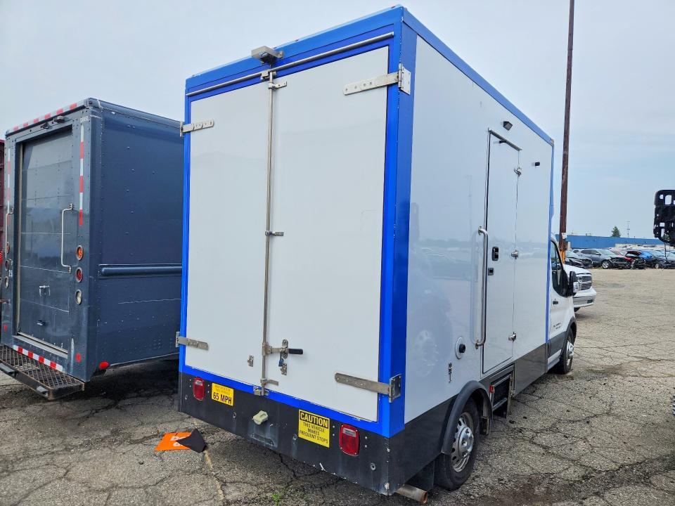 2023 Ford Transit 350 Refrigerated BOX Truck