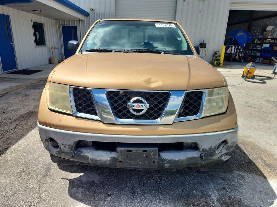 2005 Nissan Frontier XE