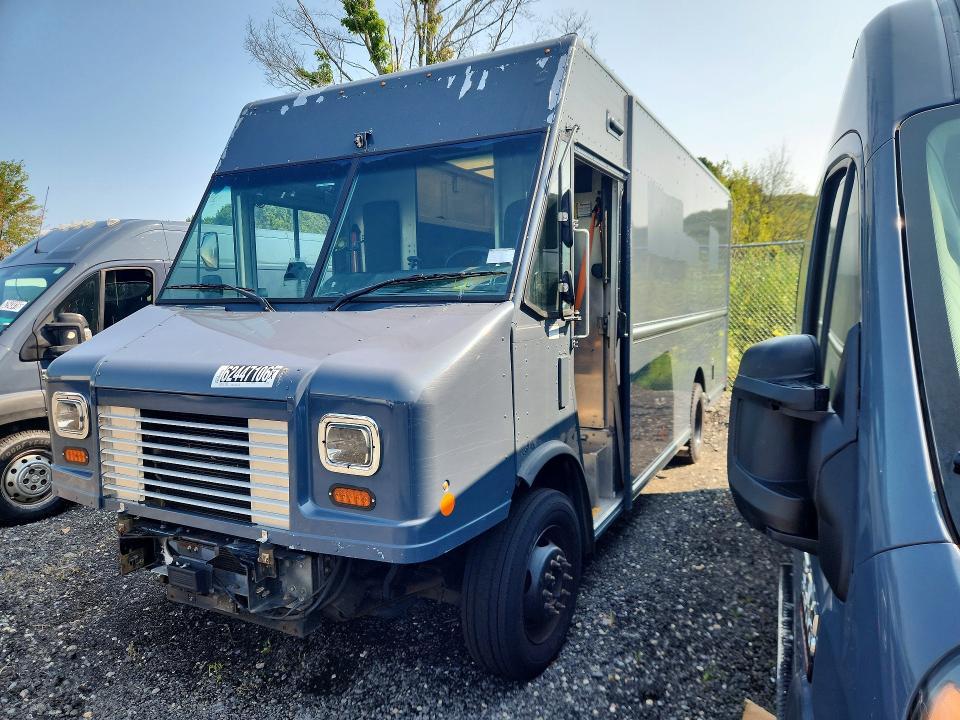 2020 Ford F59 Delivery Truck