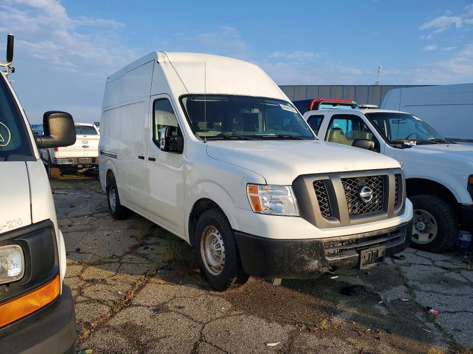 2015 Nissan NV 3500 HD-Delivery Van