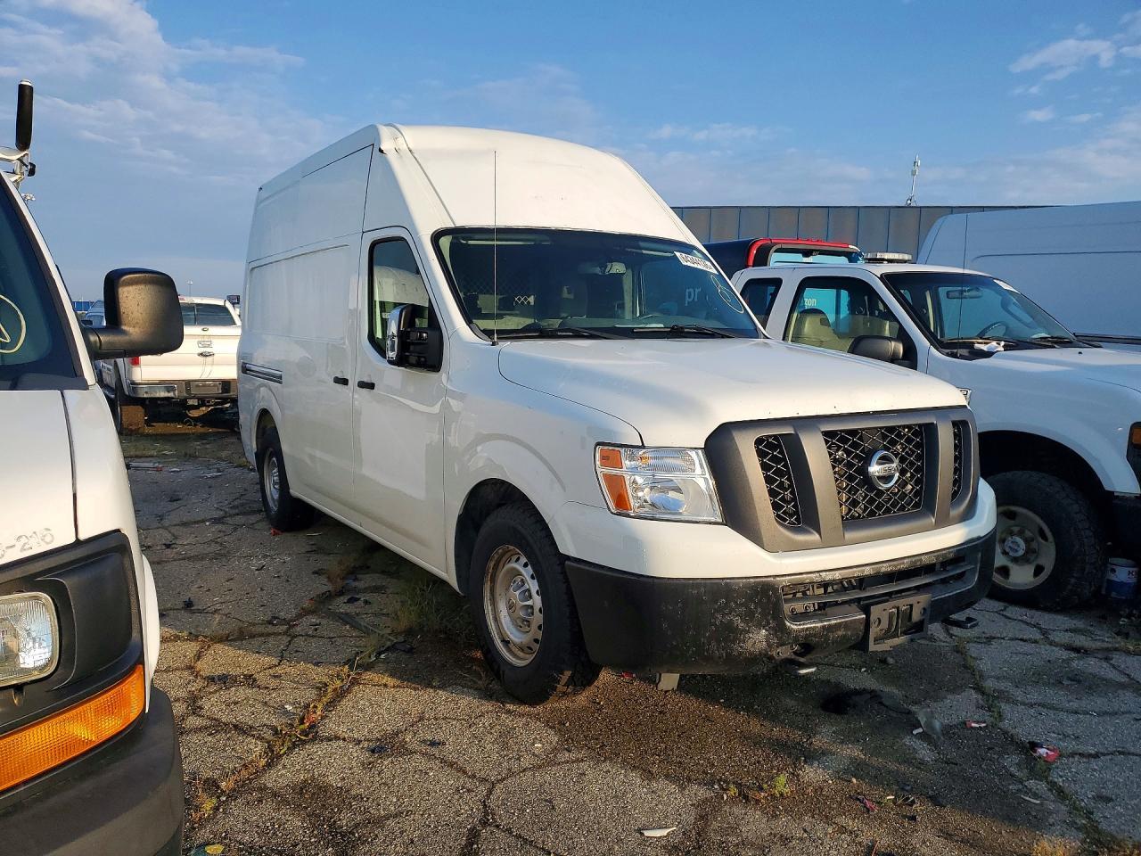 2015 Nissan NV 3500 HD-Delivery Van