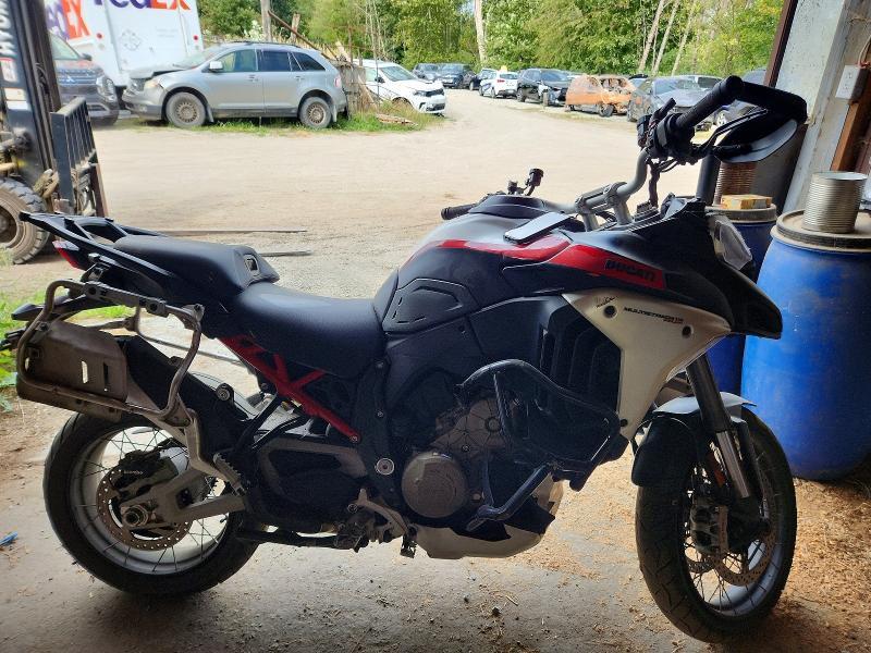 2024 Ducati Multistrada V4 Rally