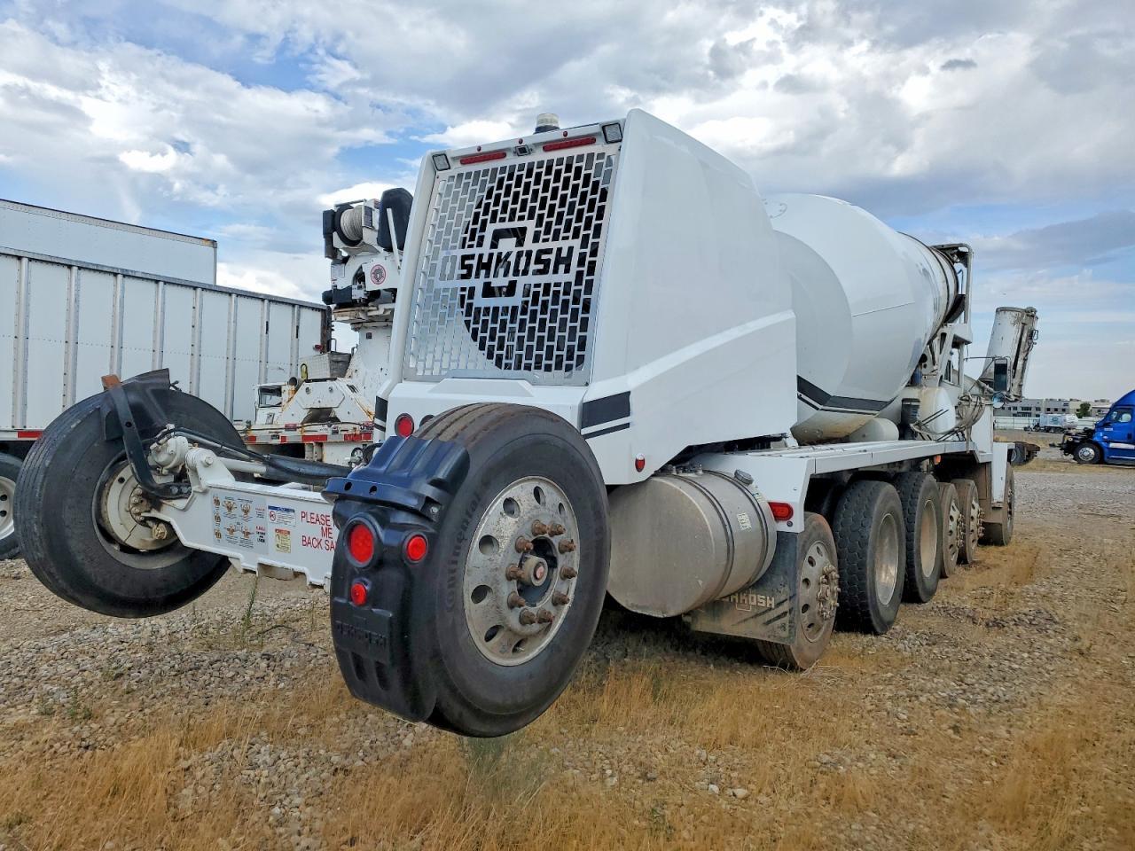 2022 Oshkosh Motor Truck Co. 2022 Oshkosh Ready MIX Truck