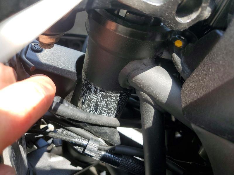 2025 Kawasaki EX650 R